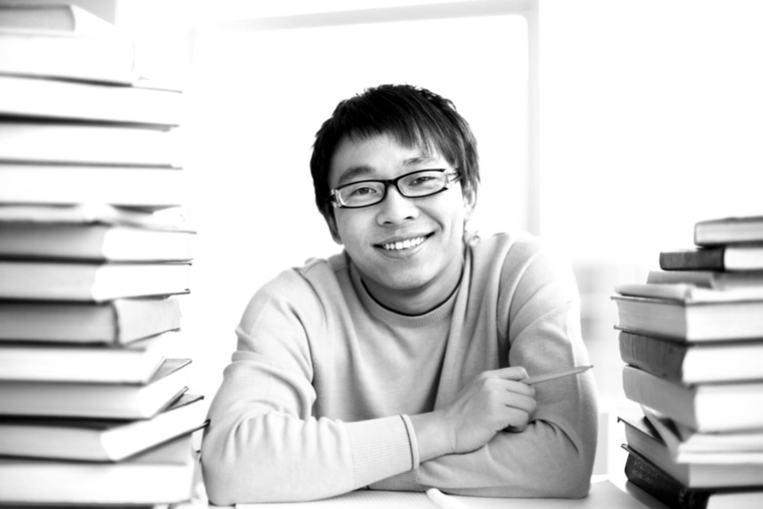 Consultoría financiera profesional en vionesthera - Equipo especializado en análisis de resultados